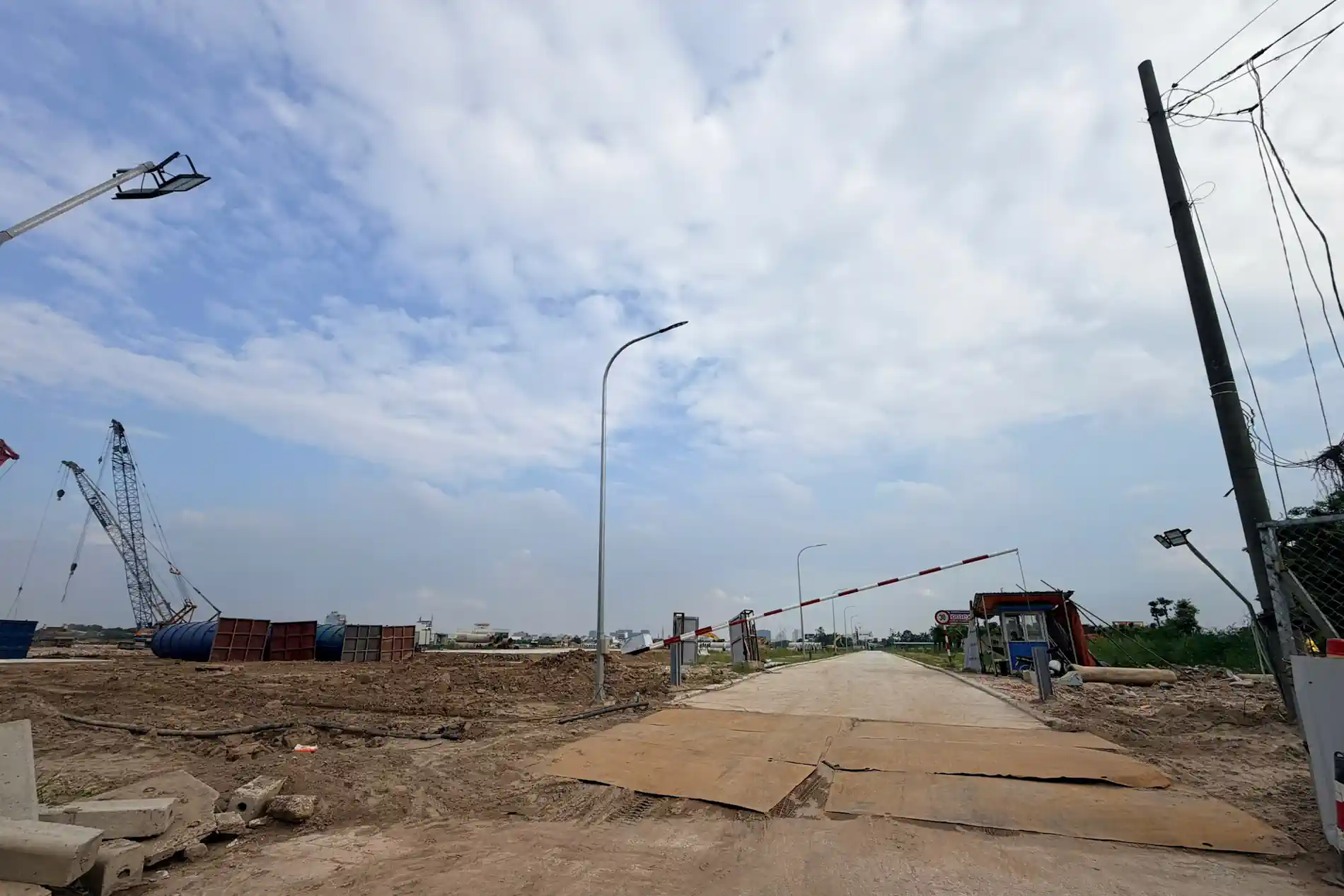 Tiến độ thực tế công trường InterCentral Đông Anh